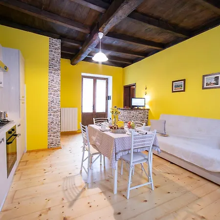 Petit Coeur Dans L' Ancien Village - Happy Apartmán *