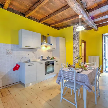 Petit Coeur Dans L' Ancien Village In Brovello - Happy Rentals Apartamento